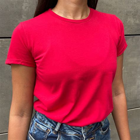 Camiseta para mujer .